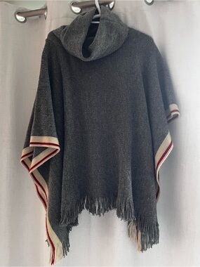 Roots Gray Knit cabin cowel neck Sweater poncho with fringe small